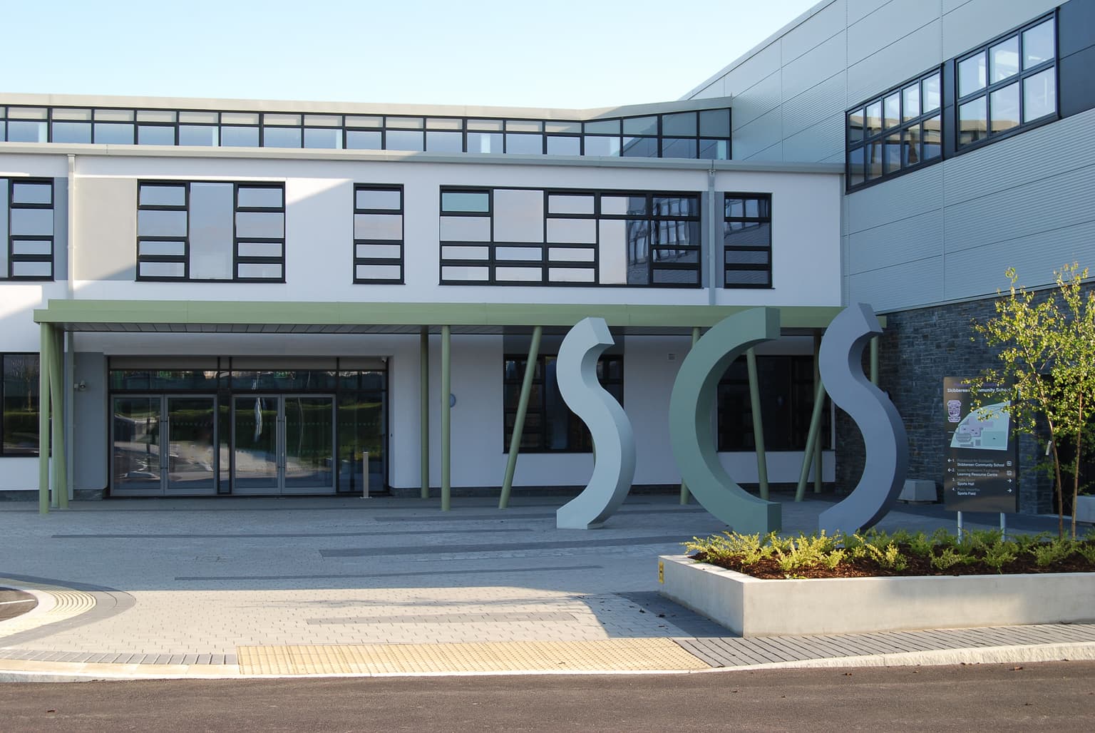 Schoolboy dies after “tragic accident” in Cork school