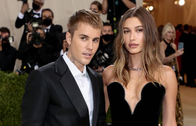 Hailey Bieber shuts down rumours she dated Justin while he was with Selena Gomez Hailey Bieber shuts down rumours she dated Justin while he was with Selena Gomez