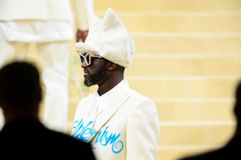 Tributes pour in for designer Virgil Abloh following death at 41 Tributes pour in for designer Virgil Abloh following death at 41