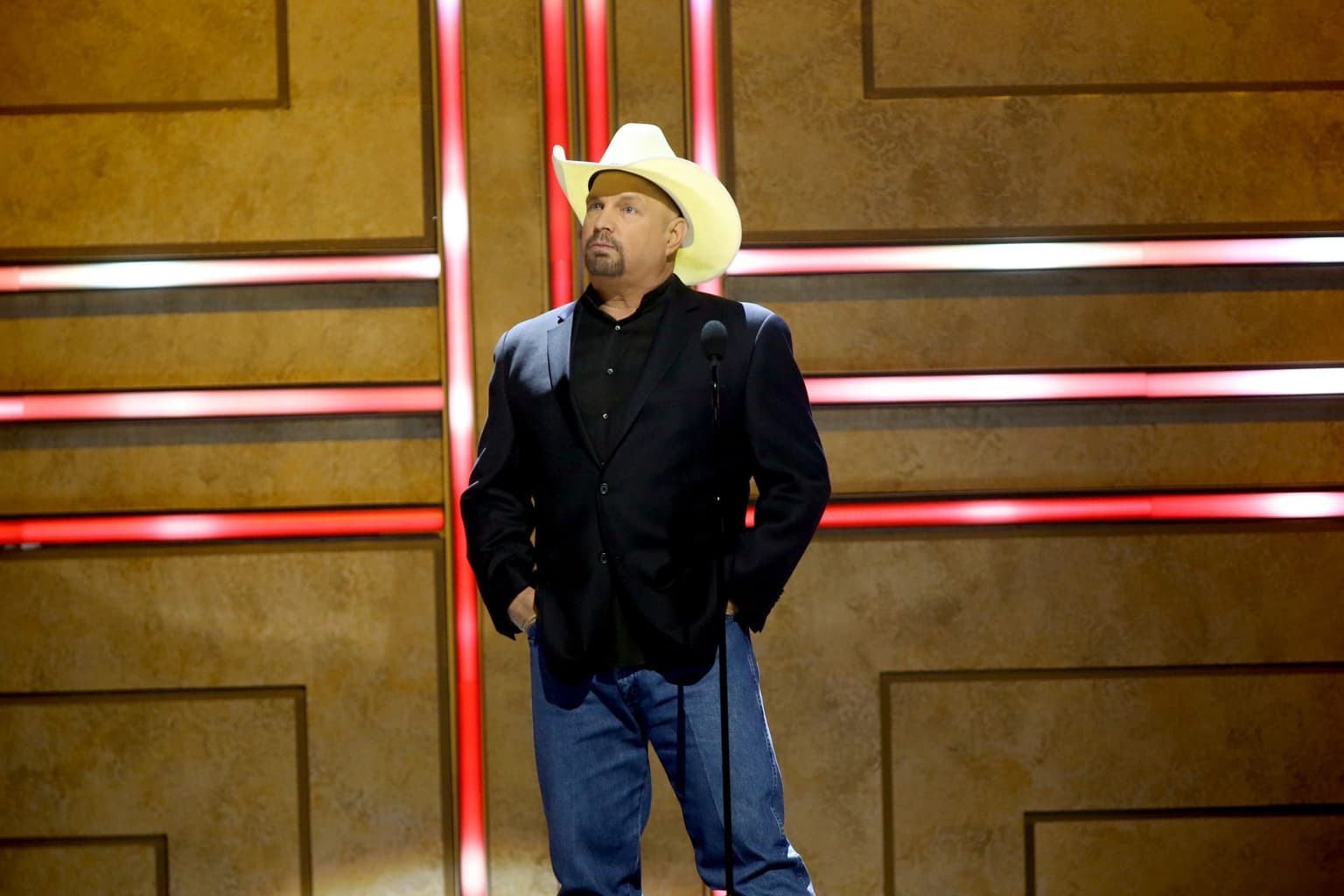 Garth Brooks confirmed for five nights at Croke Park