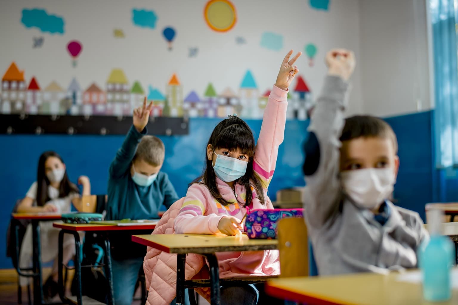 Government give go ahead for children to wear masks from third class up