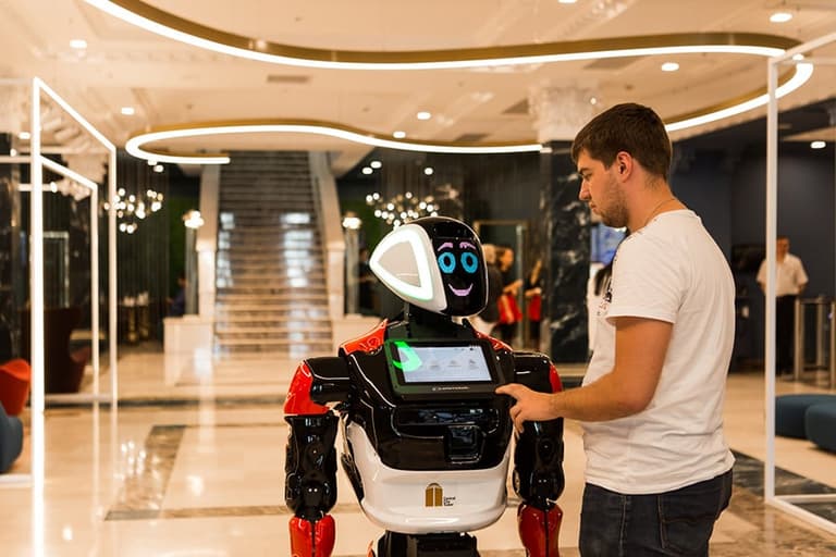 You can now get £150,000 if you let a robot use your face and voice You can now get £150,000 if you let a robot use your face and voice