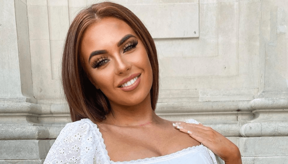 Demi Jones breaks down over stepdad’s terminal cancer days after she is cancer free