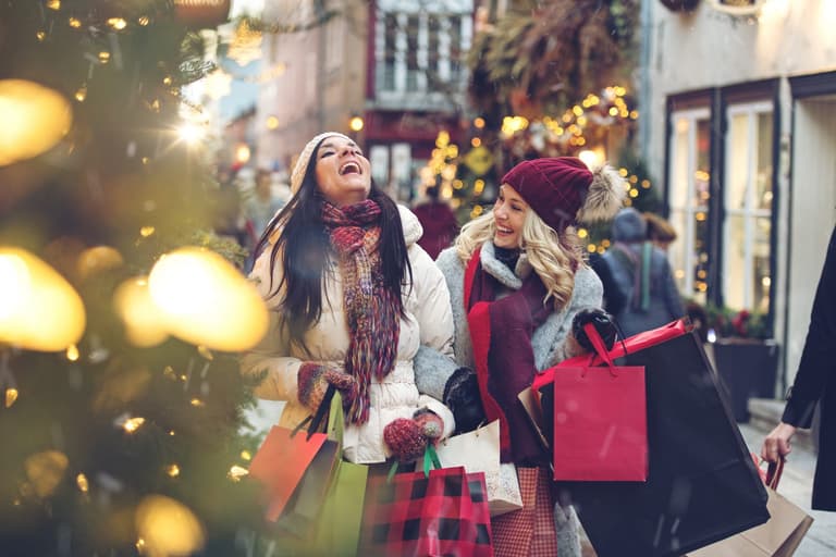 Here’s how to WIN €1,000 to spend in Stillorgan Village this Christmas