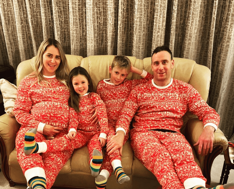 RTÉ broadcaster Evanne Ní Chuilinn welcomes baby #3 RTÉ broadcaster Evanne Ní Chuilinn welcomes baby #3