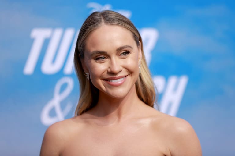 Glee star Becca Tobin welcomes baby boy Glee star Becca Tobin welcomes baby boy
