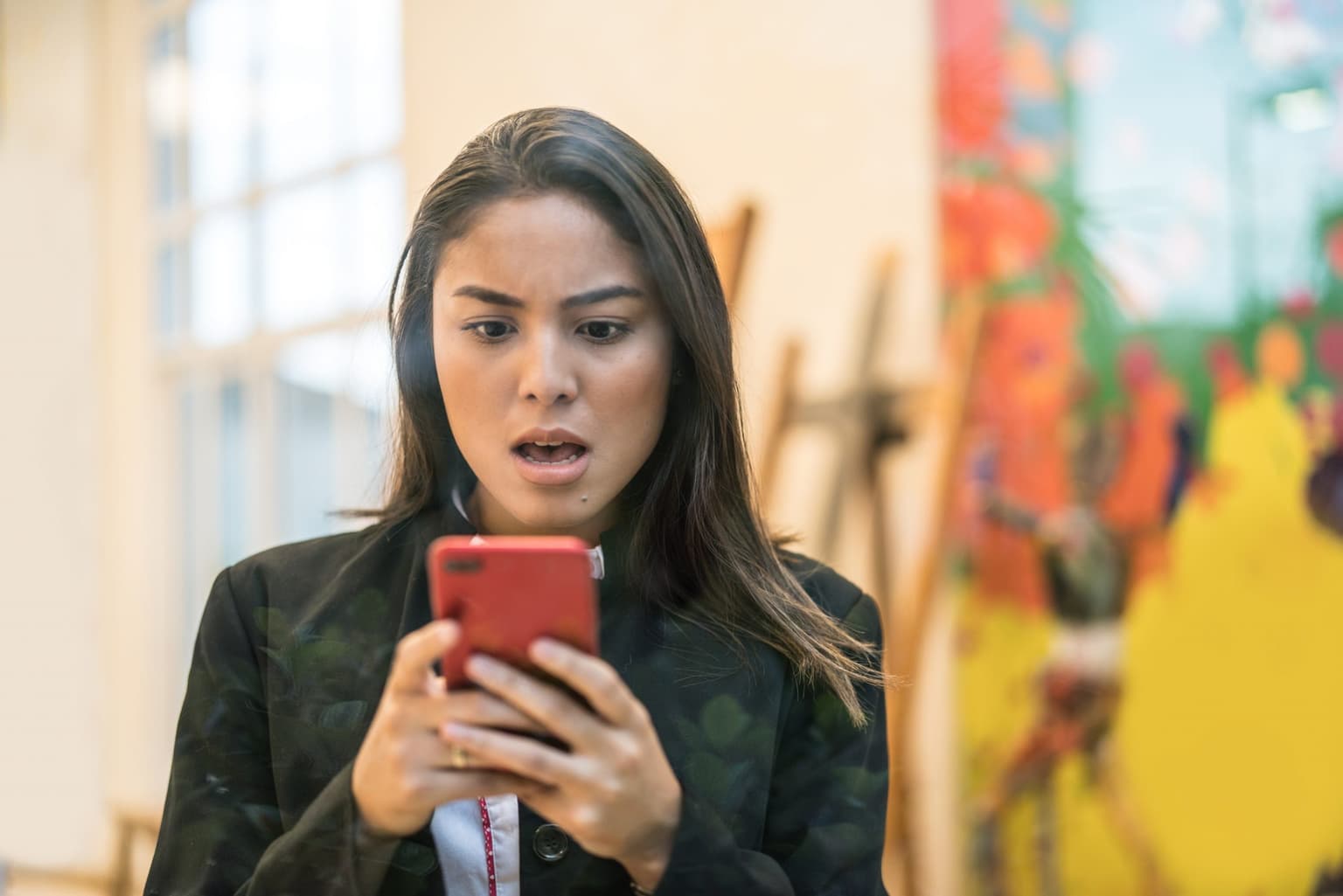 Woman dumps older boyfriend after Googling his house