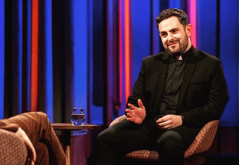 Ireland’s youngest priest thanks viewers after Tommy Tiernan Show Ireland’s youngest priest thanks viewers after Tommy Tiernan Show
