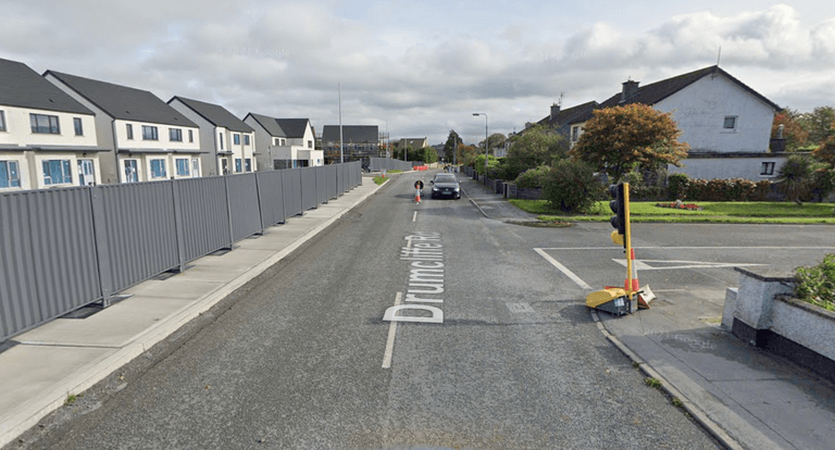 Woman and two children targeted by group of men in daylight as Gardai appeal issued Woman and two children targeted by group of men in daylight as Gardai appeal issued
