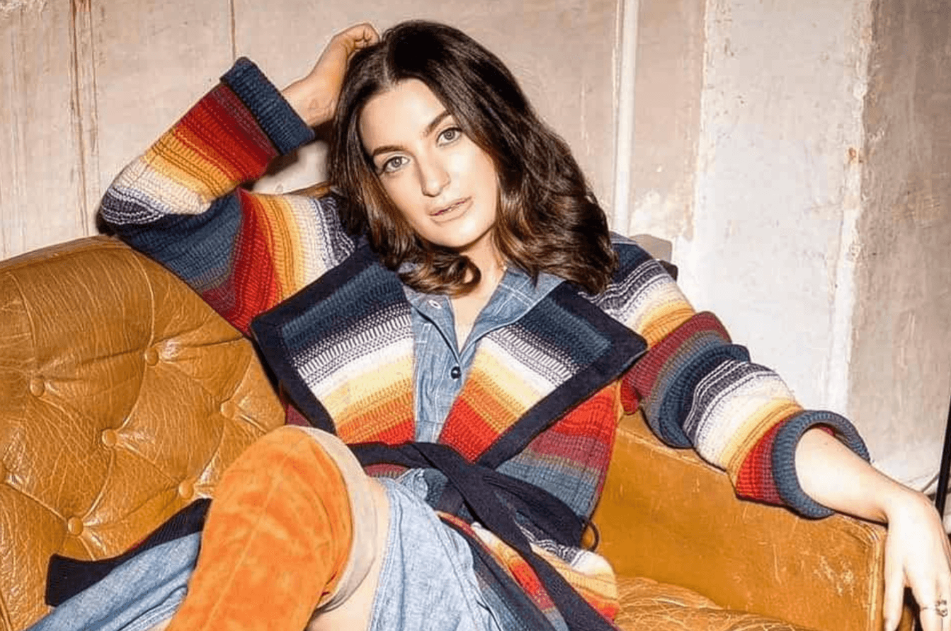 Stylist Courtney Smith welcomes second child