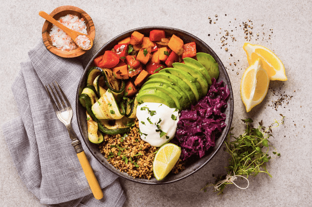 Sick of sandwisches? This nourish bowl is the perfect summer lunch