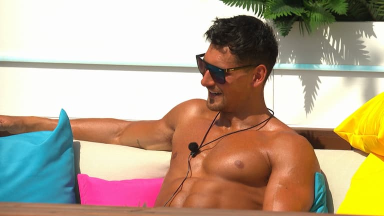 Love Island’s Jay Younger is spreading rumours he’s going back into the villa