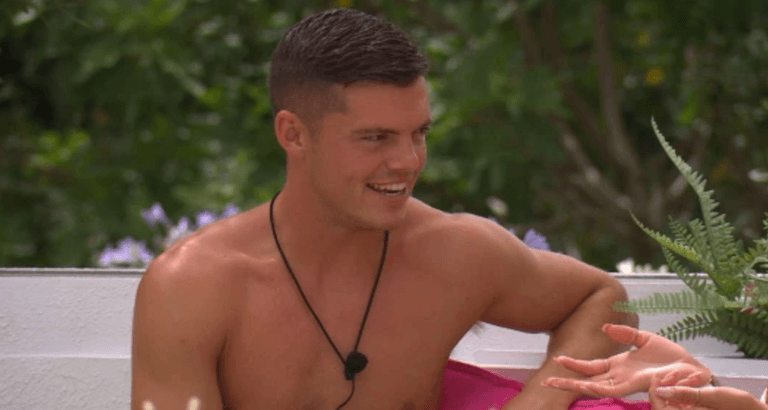 Love Island: Billy deserves better Love Island: Billy deserves better