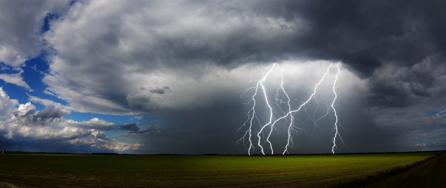Status Orange thunderstorm warning issued for 14 counties