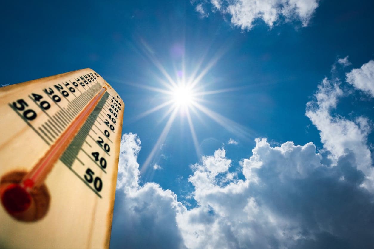 Weather advisory issued as temperatures in Ireland set to soar again