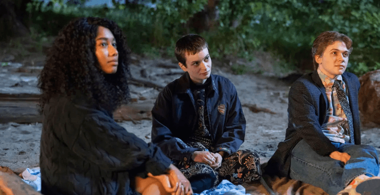 Netflix has dropped the trailer for their latest thriller from the creator of the Haunting of Hill House Netflix has dropped the trailer for their latest thriller from the creator of the Haunting of Hill House