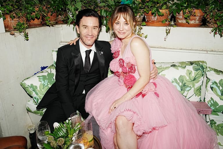 Kaley Cuoco and Tom Pelphrey expecting first child together Kaley Cuoco and Tom Pelphrey expecting first child together