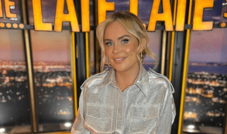 Joanne McNally discusses her experience with bulimia Joanne McNally discusses her experience with bulimia