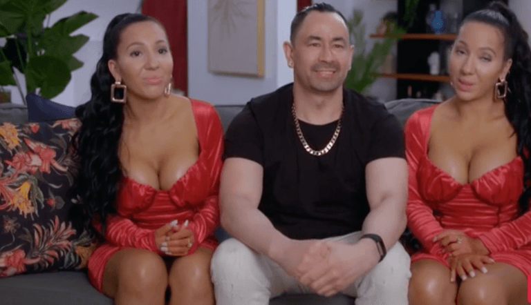 Identical twins trying to get pregnant at same time with shared fiance Identical twins trying to get pregnant at same time with shared fiance