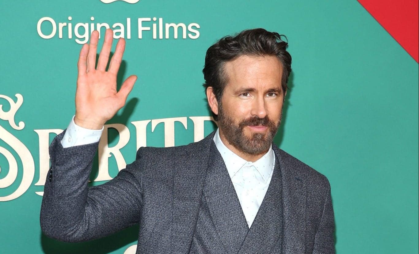 You need to see Ryan Reynolds try to pronounce Eoghan