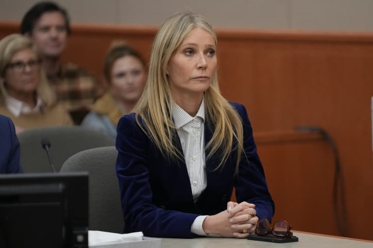 Gwyneth Paltrow wins US lawsuit over skiing collision Gwyneth Paltrow wins US lawsuit over skiing collision