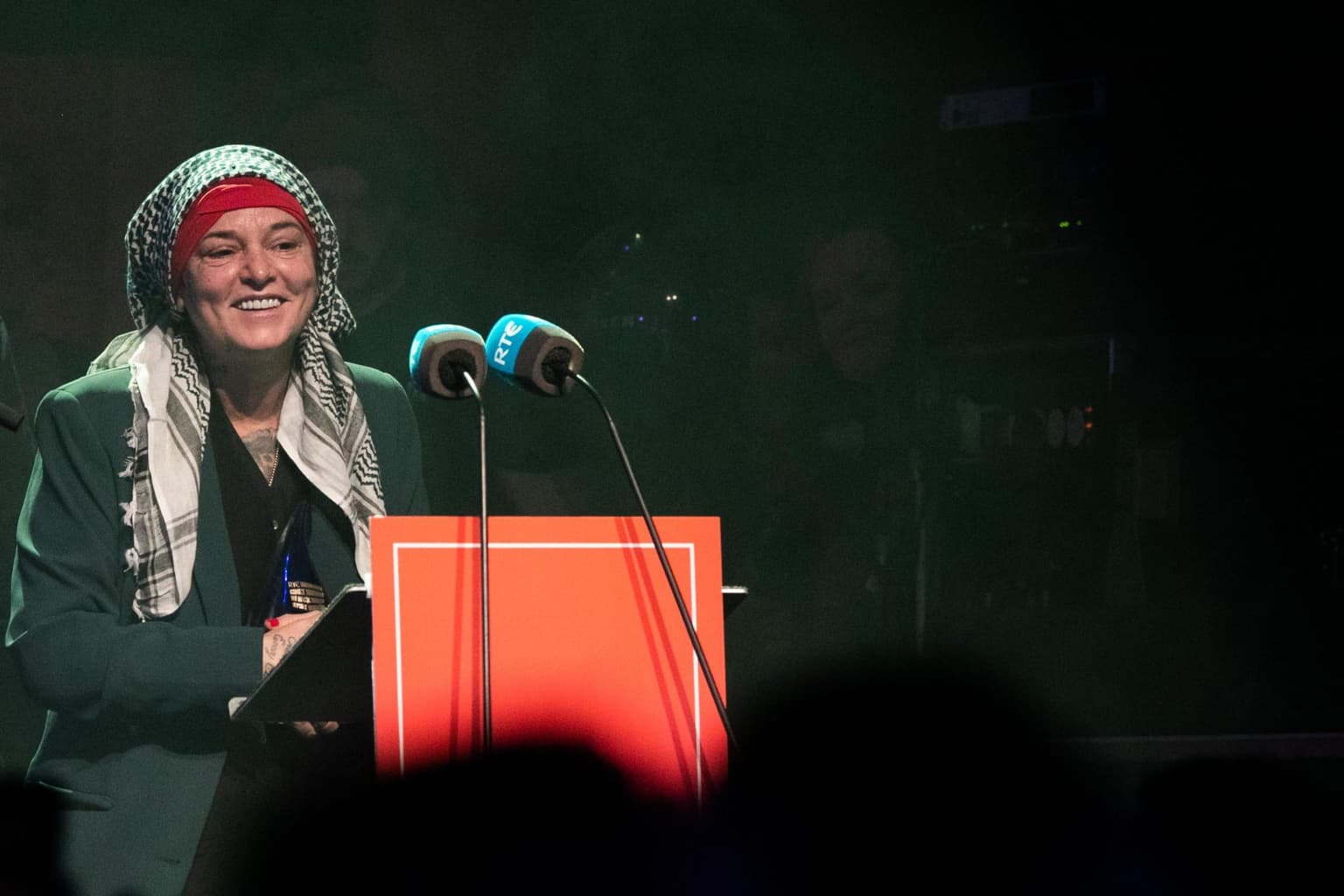 Sinéad O’Connor honoured at RTÉ Choice Music Awards as CMAT wins album of the year