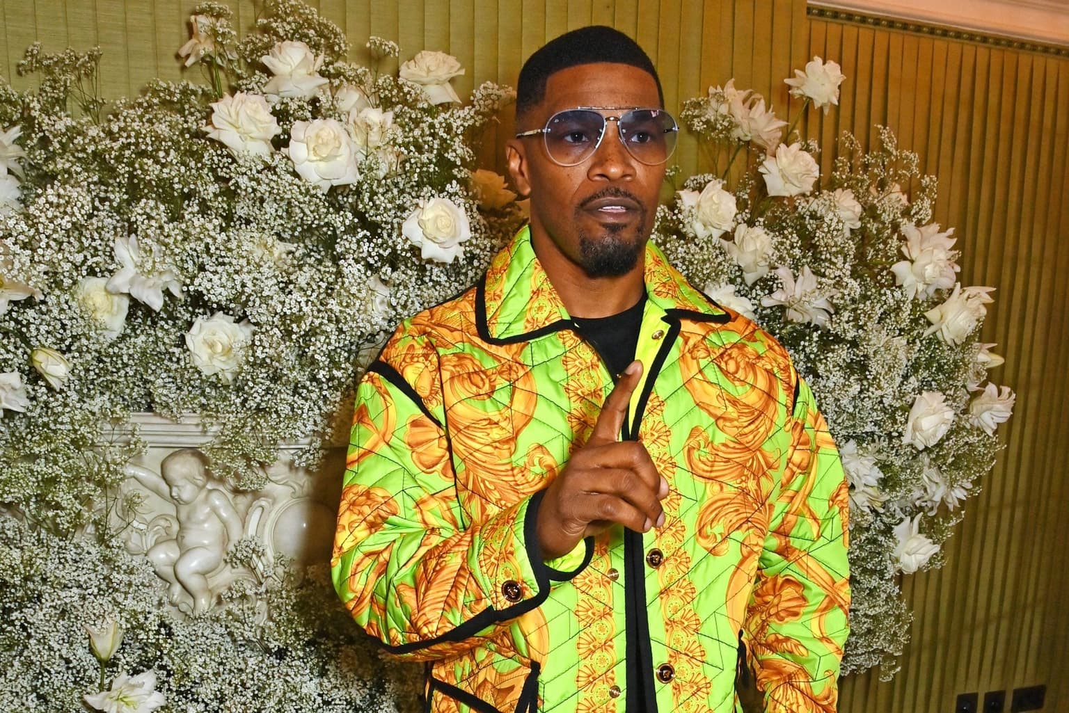Ellen Degeneres among stars who sent Jamie Foxx well wishes following “medical complication”