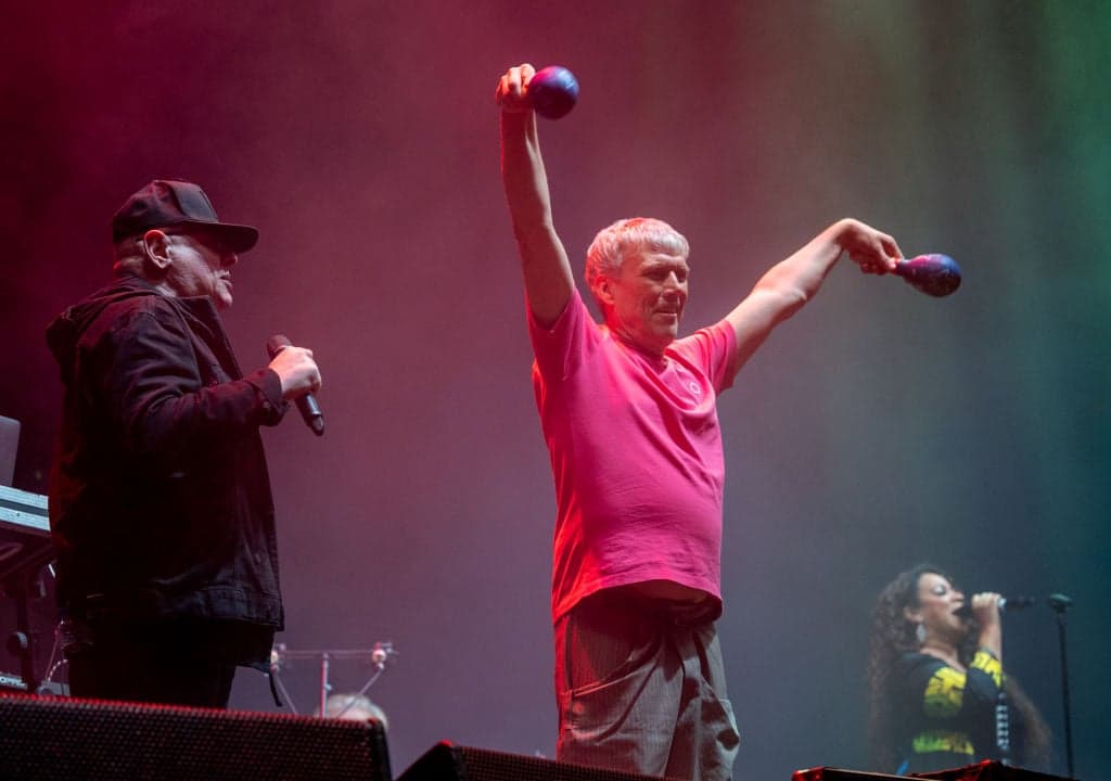 90s rock stars form supergroup with album coming out ‘later this year’