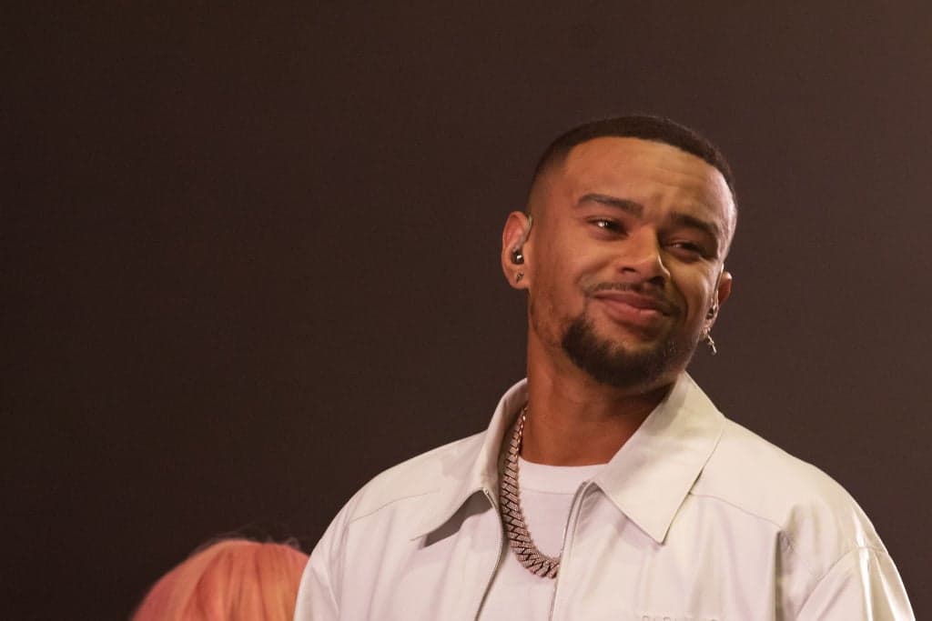 Love Island star Wes Nelson rushed to hospital after losing consciousness at home
