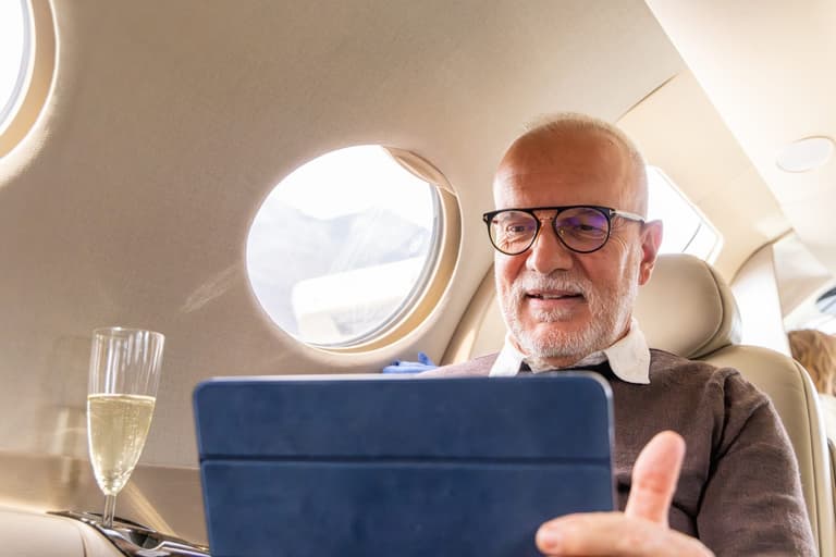 Wife hits out at ‘selfish’ husband who only upgrades himself on flights Wife hits out at ‘selfish’ husband who only upgrades himself on flights