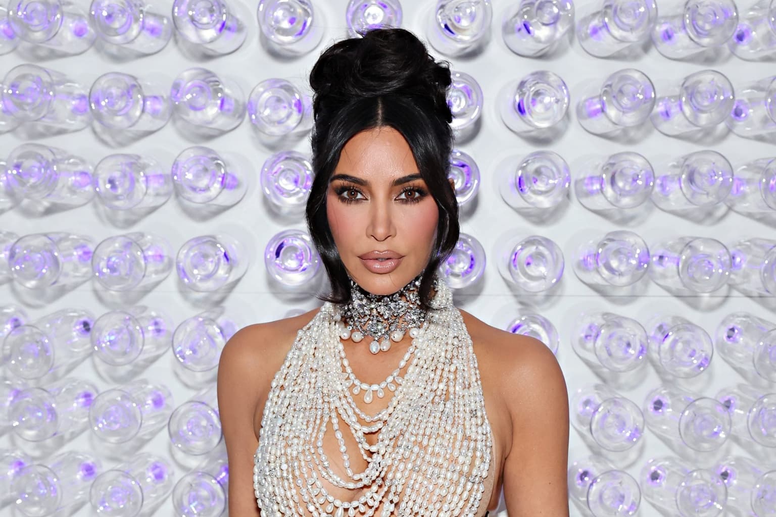 Kim Kardashian kept her distance from ex-Kanye during awkward interaction