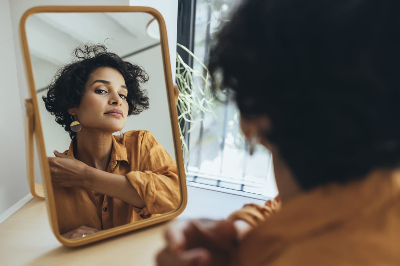 People don’t actually know what they really look like, professor claims