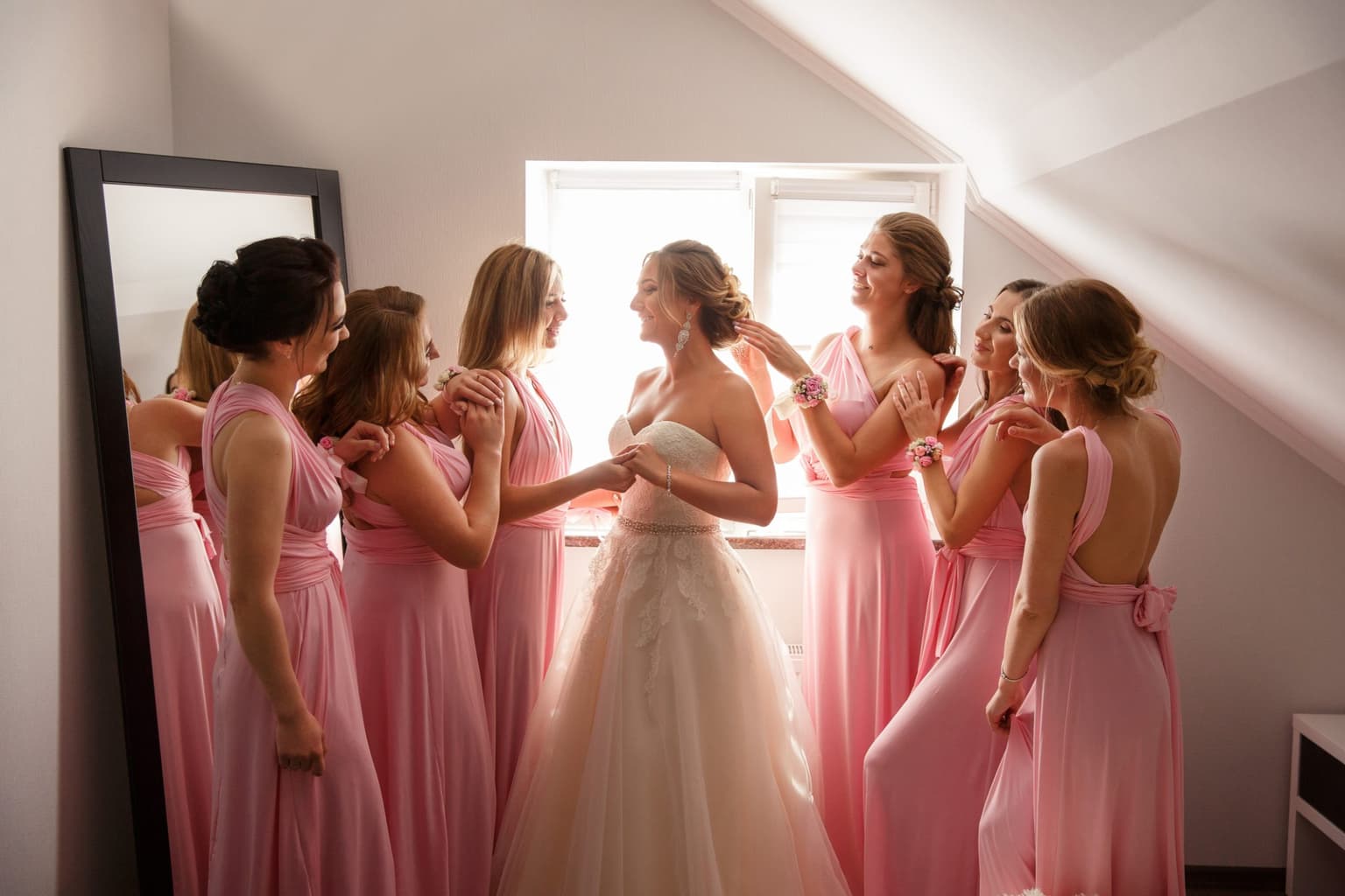Woman backs out of wedding when hit with €5k charge to be bridesmaid