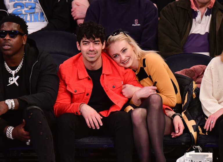 Joe Jonas spotted wearing his wedding ring amid divorce speculation