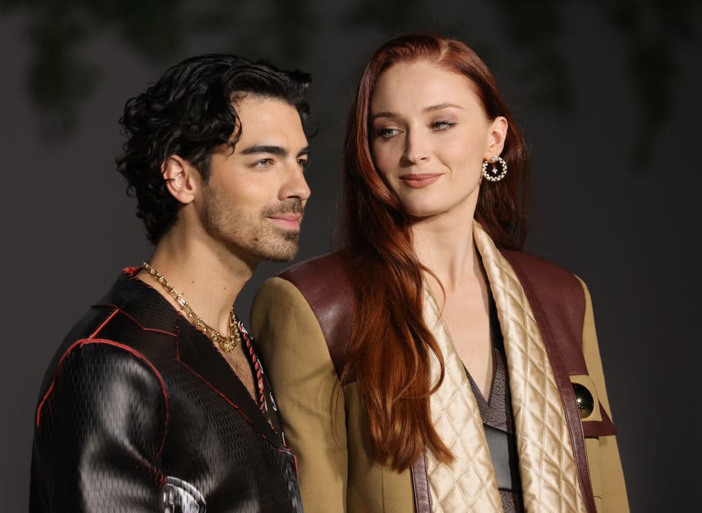 Sophie Turner seen at Jonas Brothers concert amid split rumours