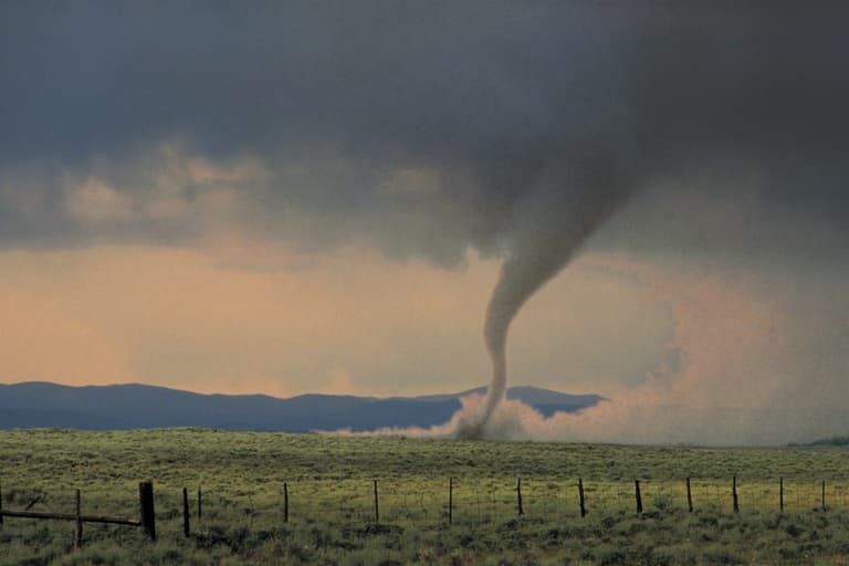 Possible tornado warning issued for Ireland with the arrival of Storm Agnes