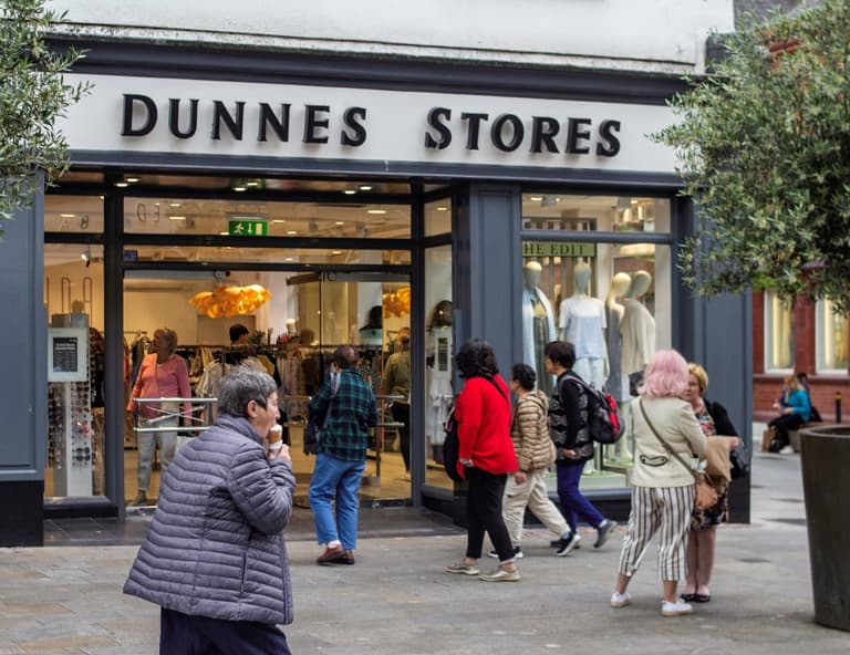 People rushing to Dunnes Stores to pick up discounted tubs of Roses People rushing to Dunnes Stores to pick up discounted tubs of Roses