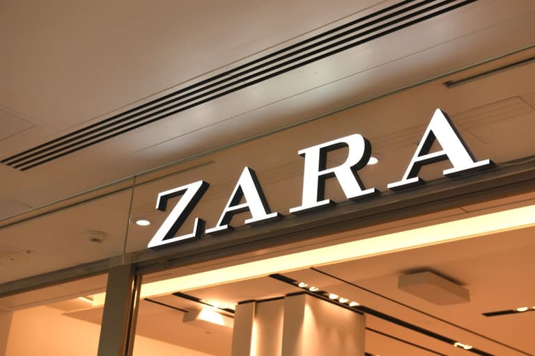 This Zara jacket is an autumn staple and designer dupe for €820 less
