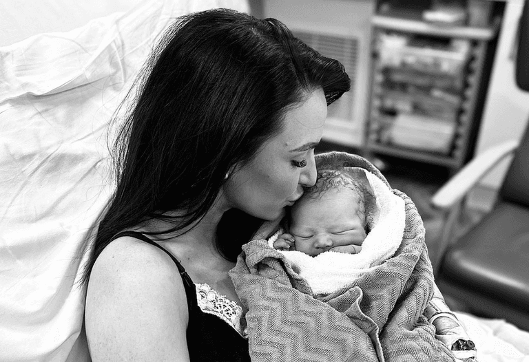 Irish influencer Belle Azzure welcomes her second child Irish influencer Belle Azzure welcomes her second child