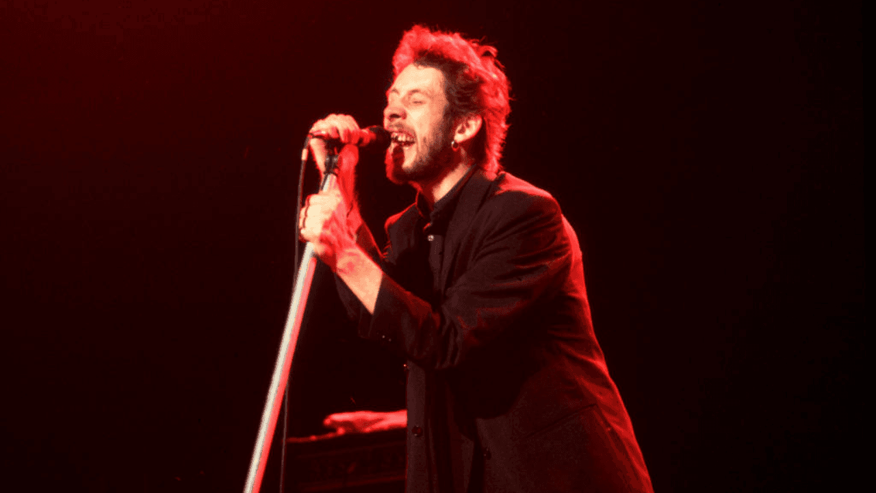 Shane MacGowan left €10k behind the bar at his wake