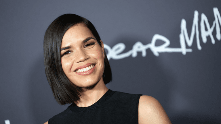 America Ferrera says Ugly Betty cast would make a reboot ‘in a heartbeat’ America Ferrera says Ugly Betty cast would make a reboot ‘in a heartbeat’