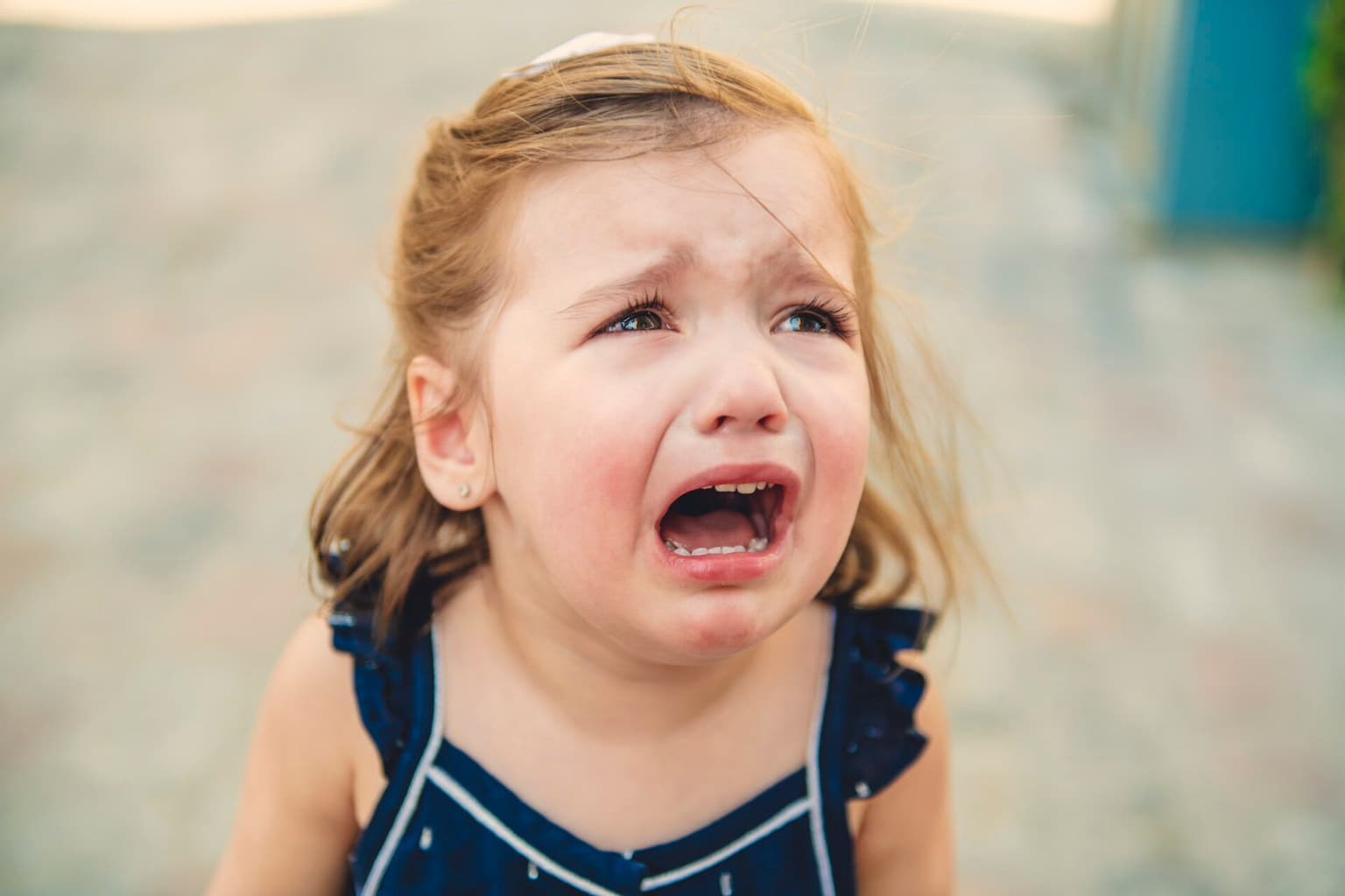 Man goes viral for refusing to give up his spot on a ride to a crying child