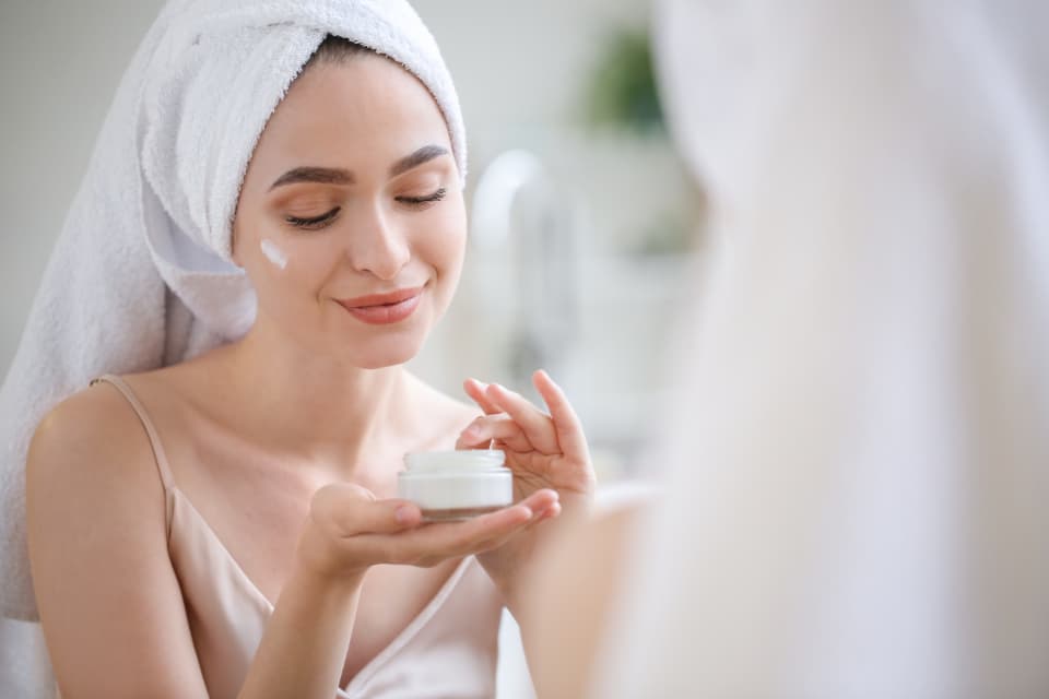 New Moon Cycle: Find the right self care method for you according to your sign