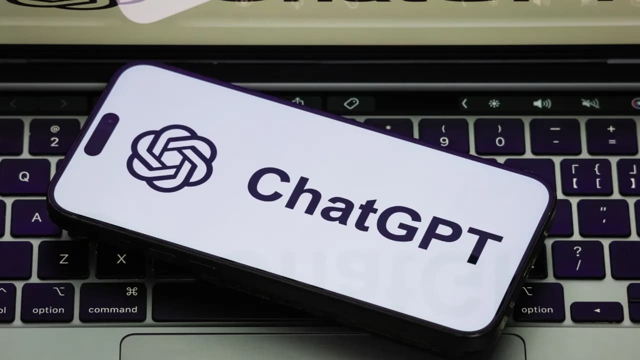 Saying ‘please’ and ‘thank you’ to ChatGPT is costing millions of dollars