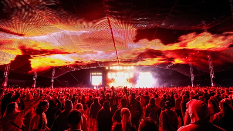 Leeds Festival fans demand refunds after headliner ends set 30 minutes early