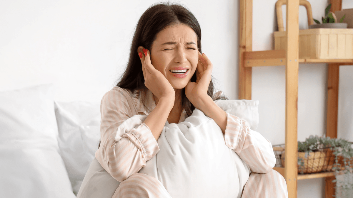 Here’s what hearing a ‘heartbeat’ in your ears at night could mean for your health