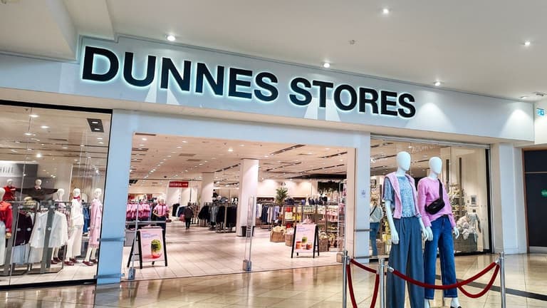 Dunnes Stores shoppers obsessed with gorgeous Ganni-inspired set ideal for spring