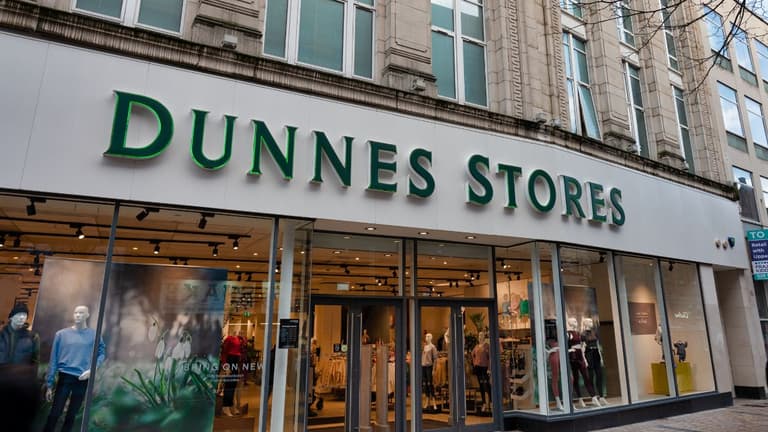 Dunnes Stores shoppers rush to buy gorgeous Ganni dupe perfect for Spring