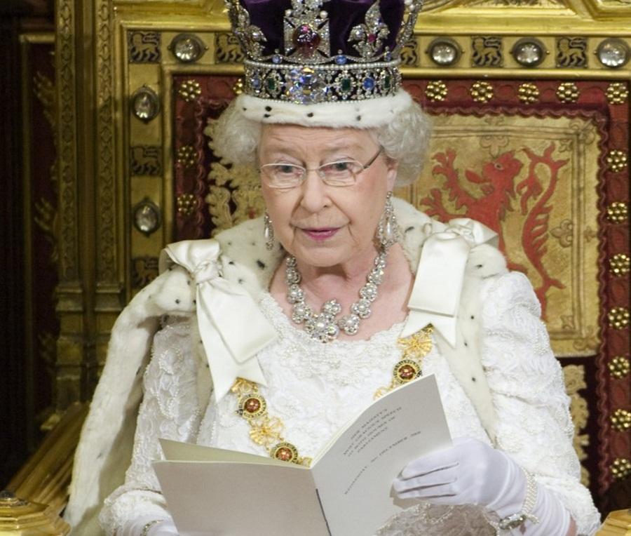 Fired Or Hired? RTÉ Guide Gets Cheeky With Queen’s Speech Jibe
