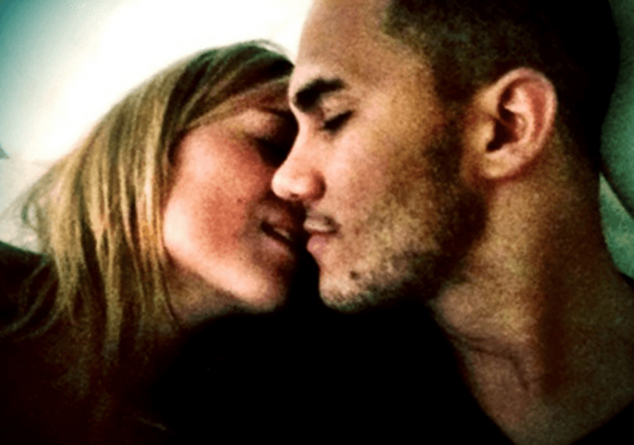 Actress Gets Engaged A Year After Splitting From Husband